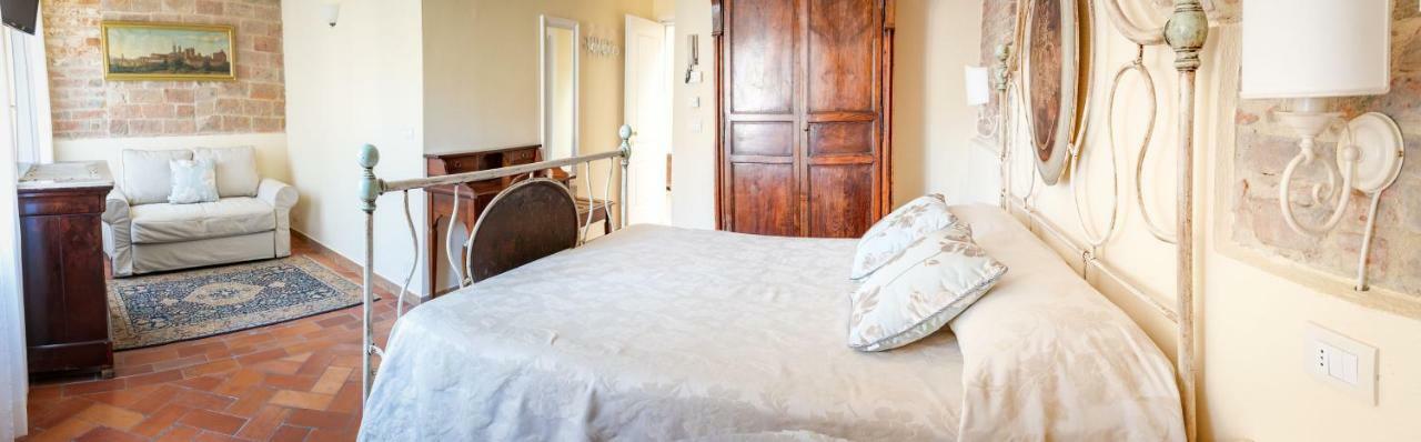 Hotel Il Castello Certaldo Extérieur photo